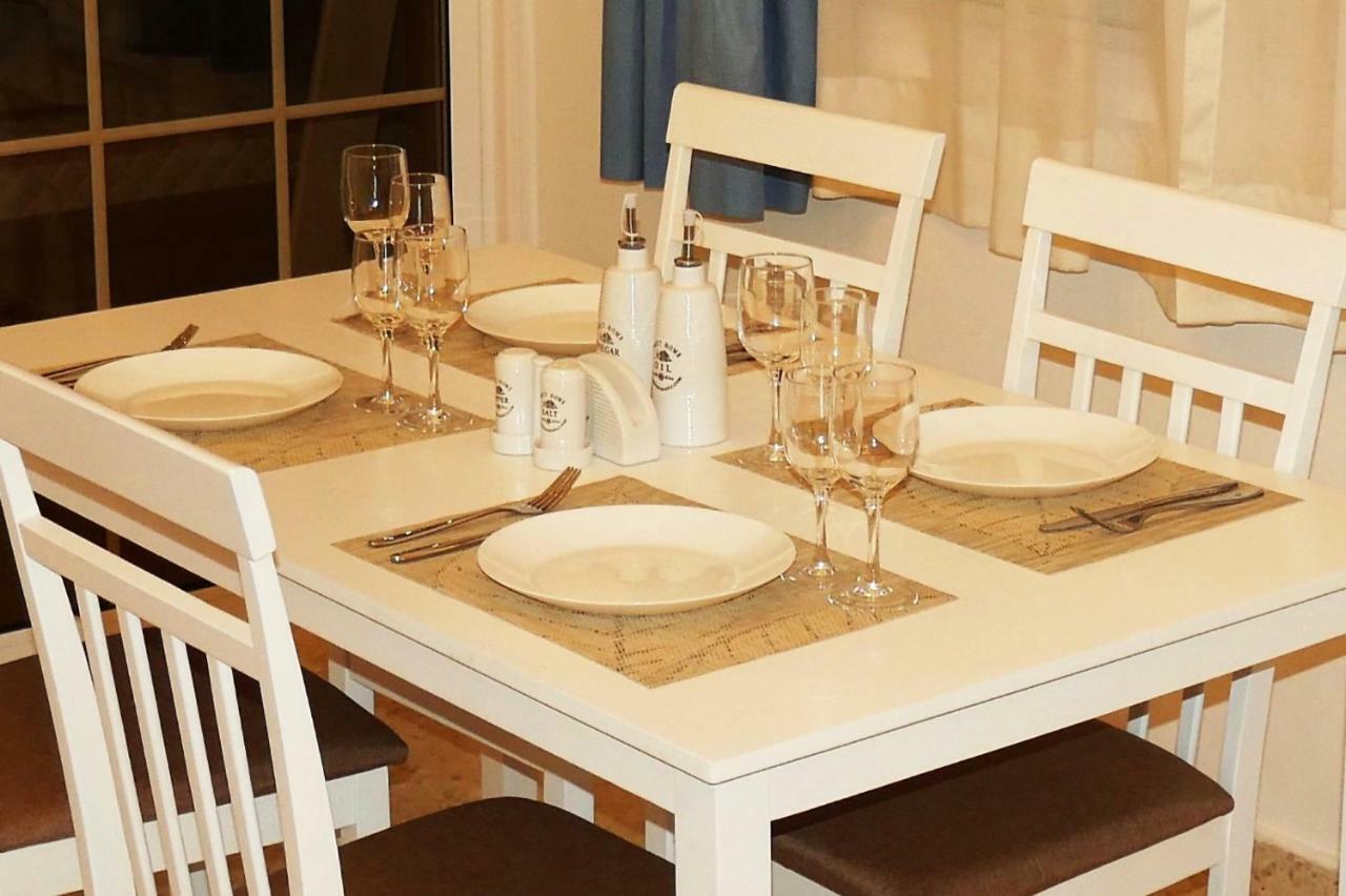 Easystay Two Bedroom Apartment Larnaca Eksteriør billede
